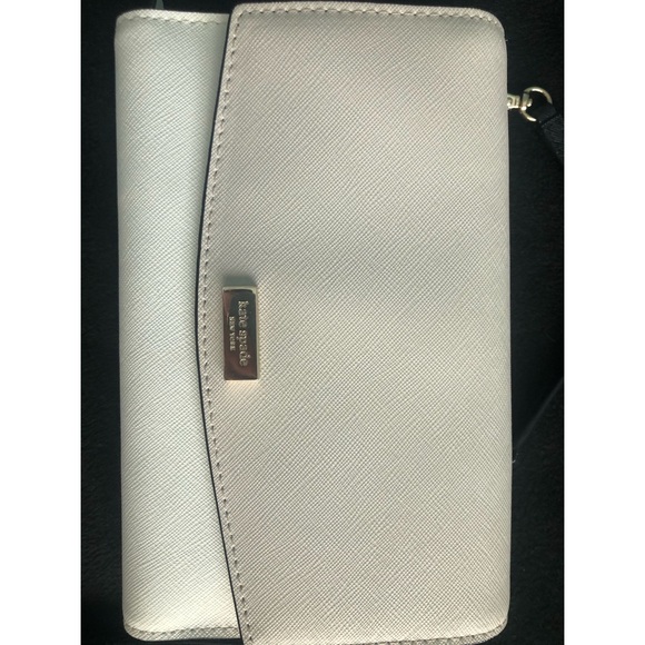 Kate Spade Crossbody Purse - Picture 1 of 8